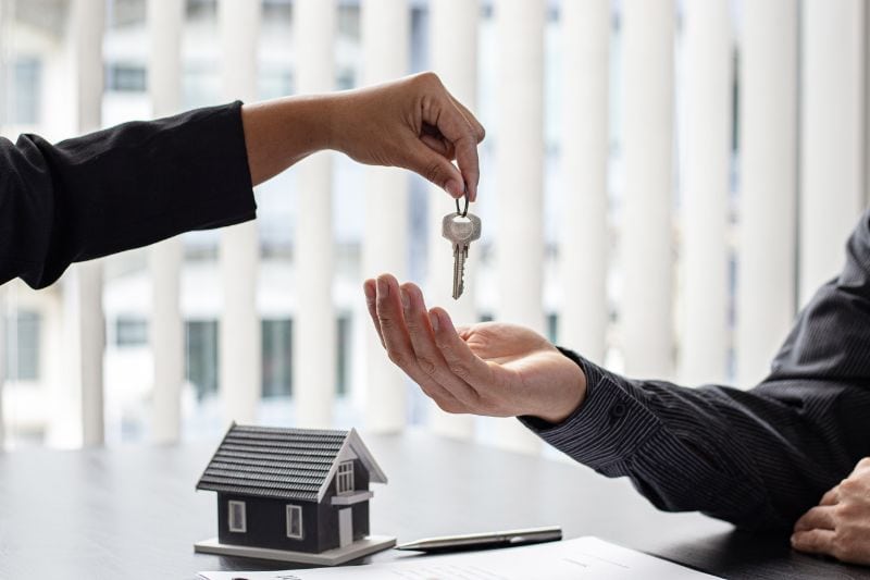 contratar un seguro de alquiler